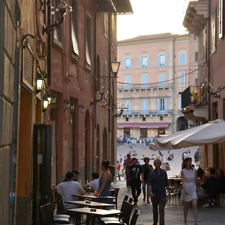 Porrione22 Apartamento Siena